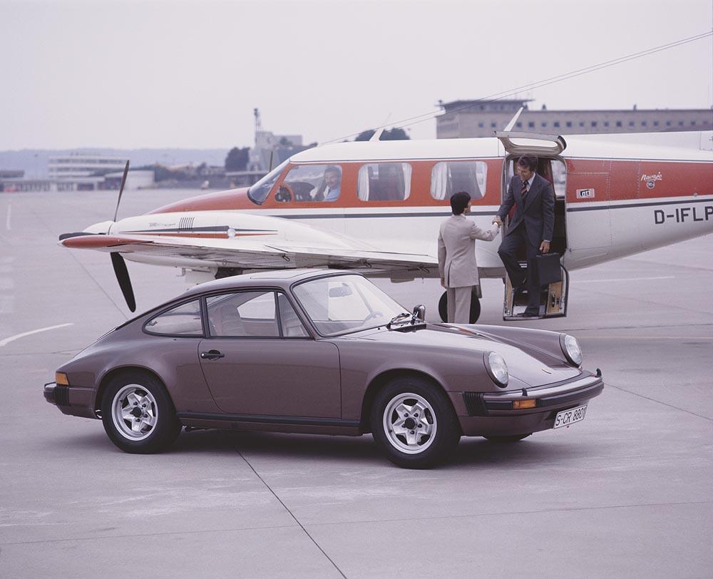 Porsche 911 type g carrera 3 0 marron profil