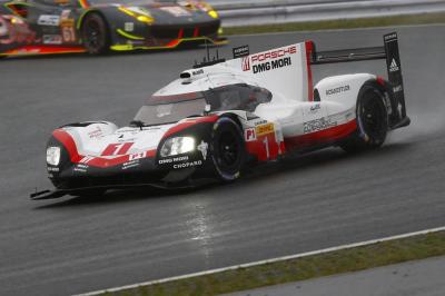 Porsche 919 hybrid jani lotterer tandy