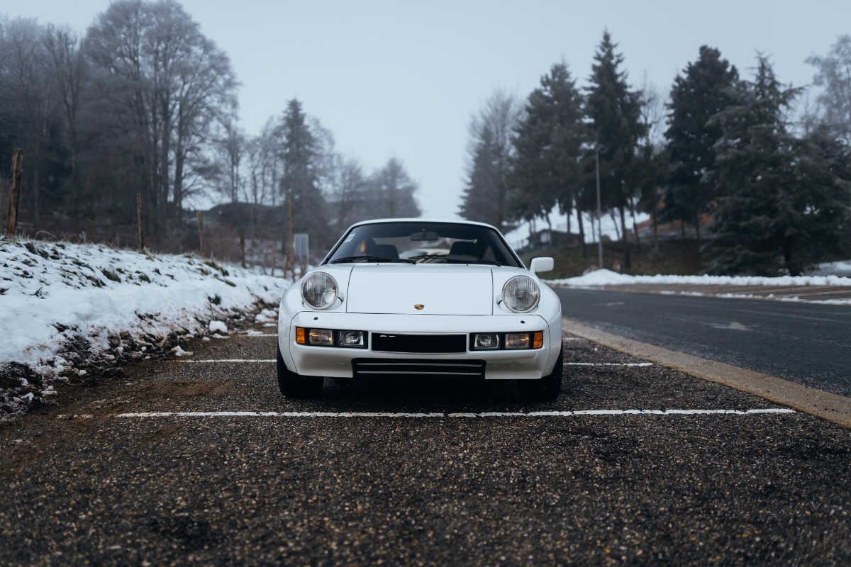 Porsche 928 flat 6 magazine