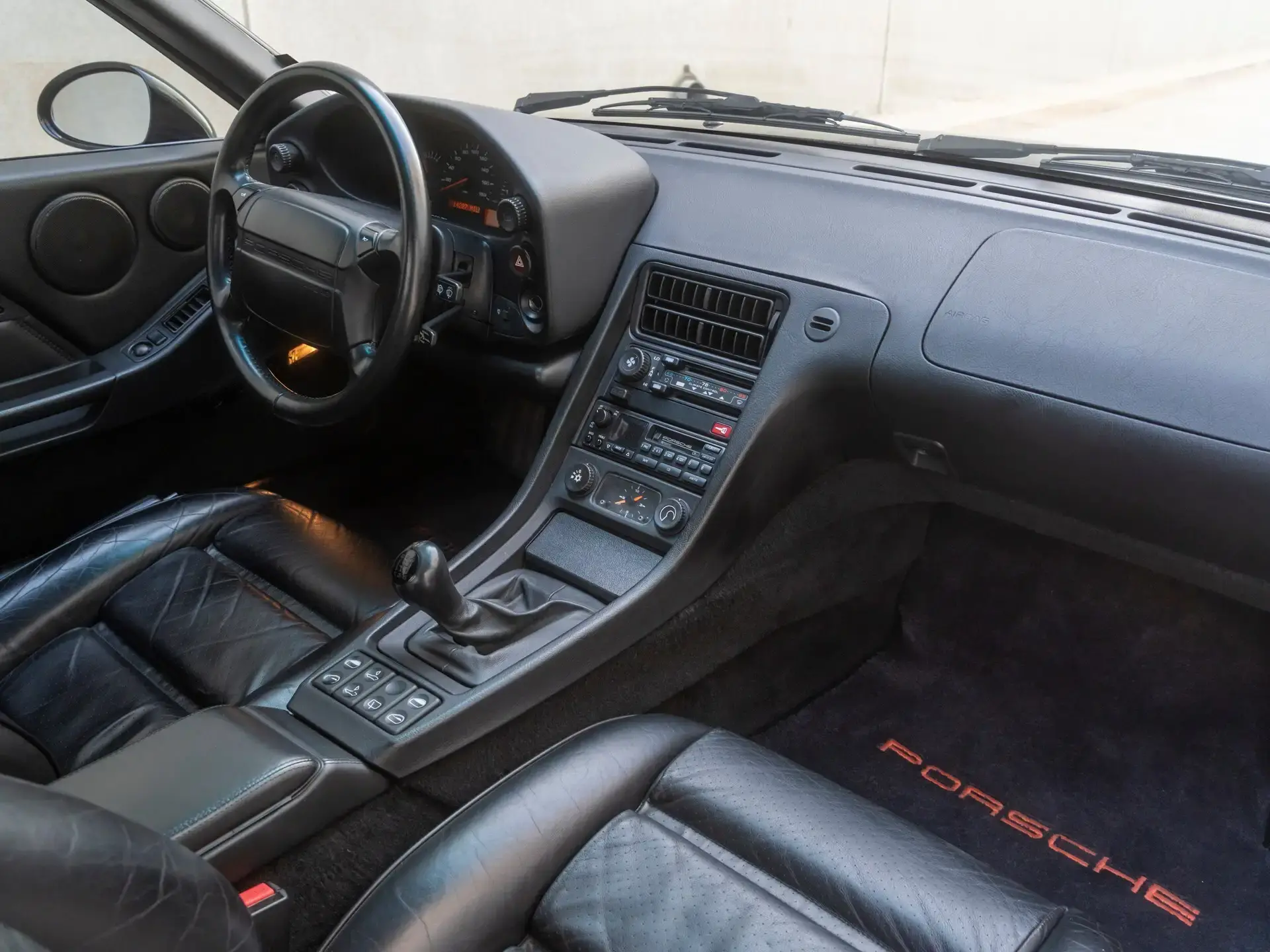 Porsche 928 gts interieur