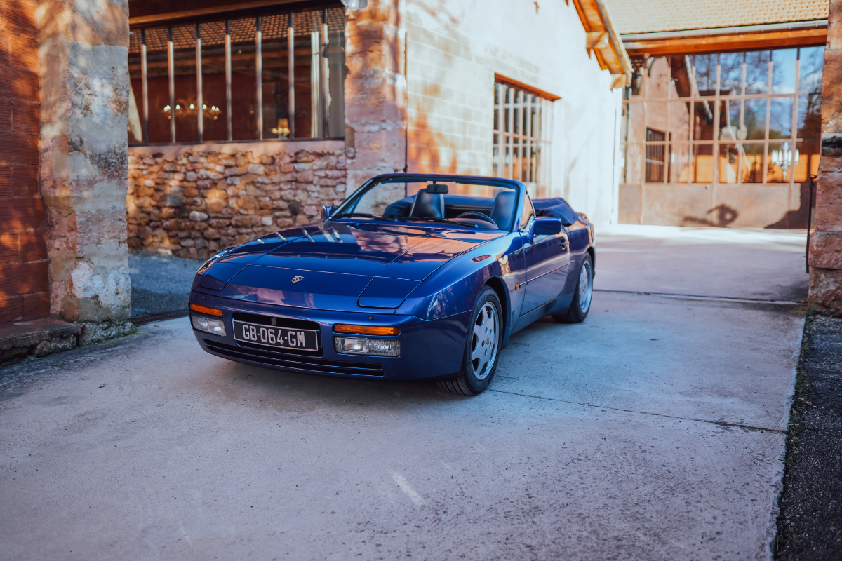 Porsche 944 turbo cabriolet flat 6 magazine png 1