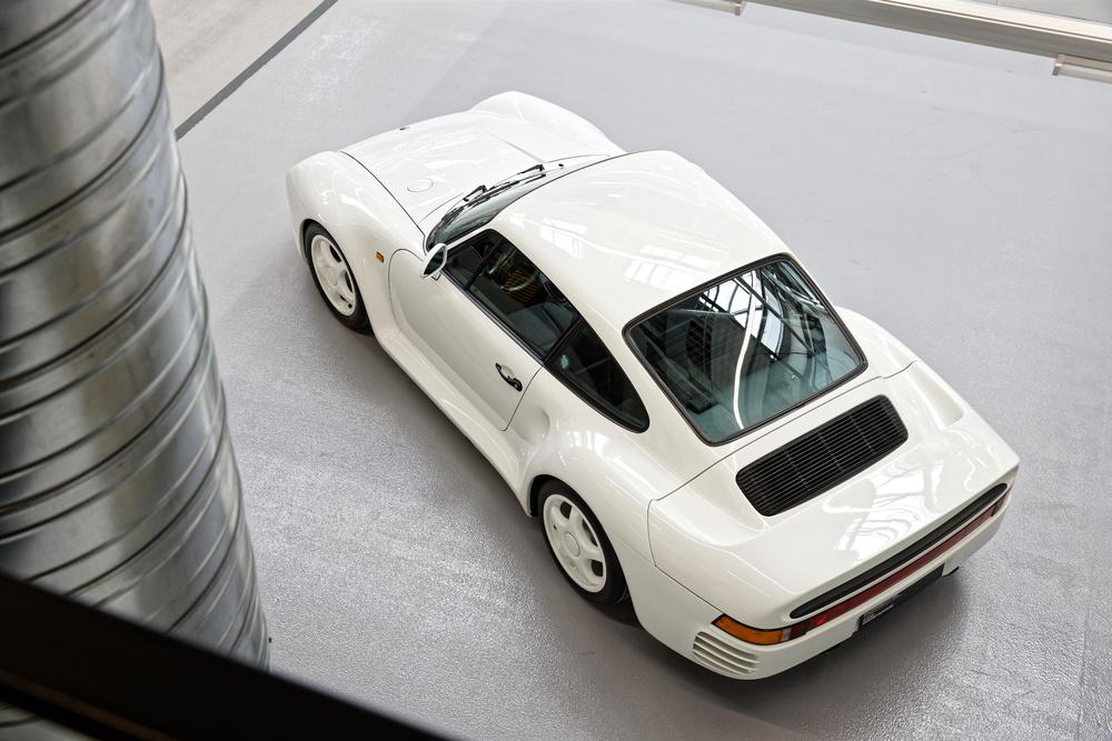 Porsche 959 s flat 6 mag jpg