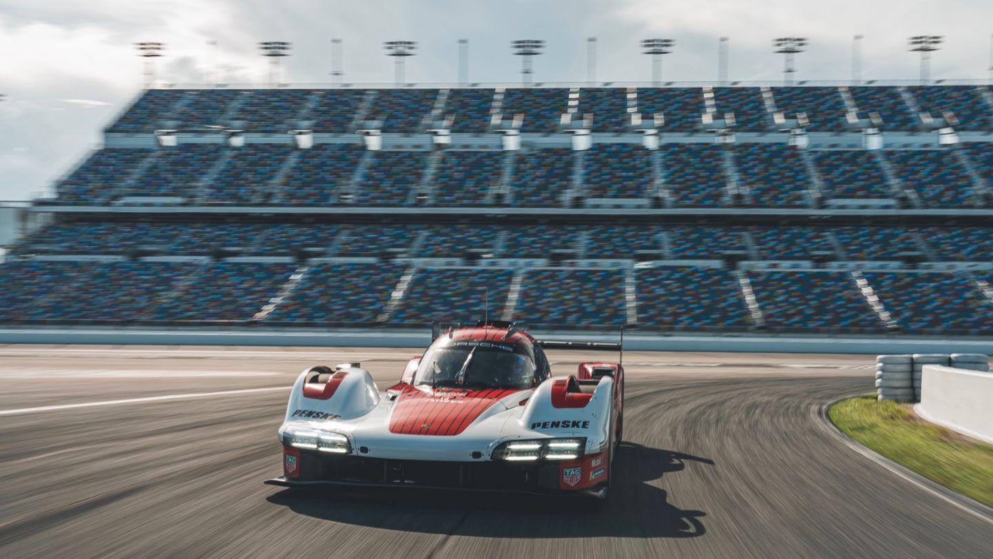 Porsche 963 daytona test flat6 mag