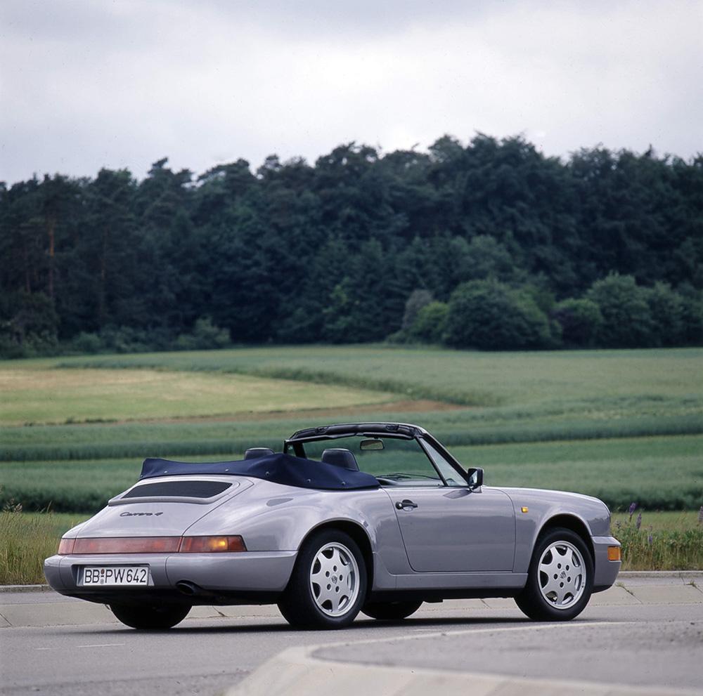 Porsche 964 carrera 4 cabriolet gris arriere