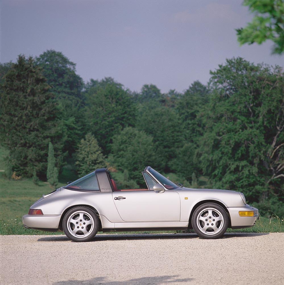 Porsche 964 carrera 4 targa profil gris