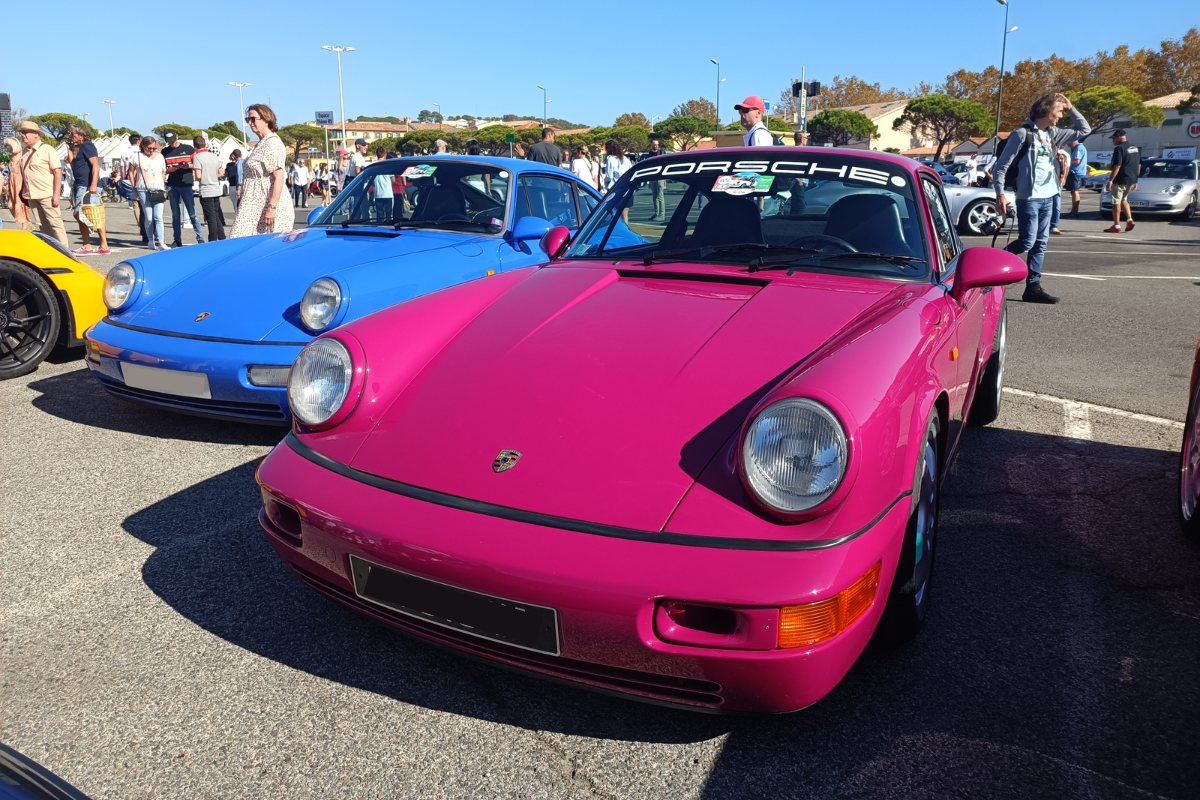 Porsche 964 rs bleu maritime et rubystar flat 6 magazine png