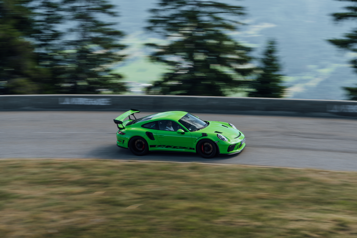 Porsche 991 gt3 rs flat 6 mag