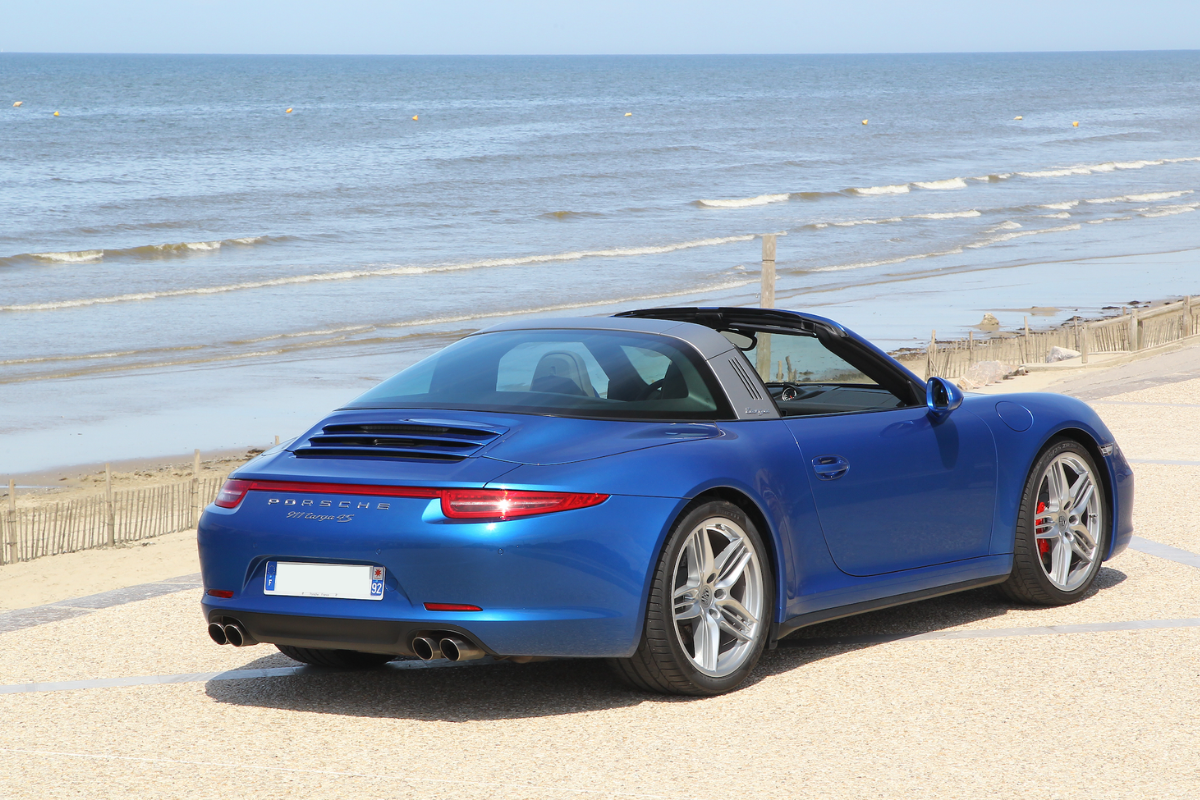 Porsche 991 targa 4s flat 6 mag