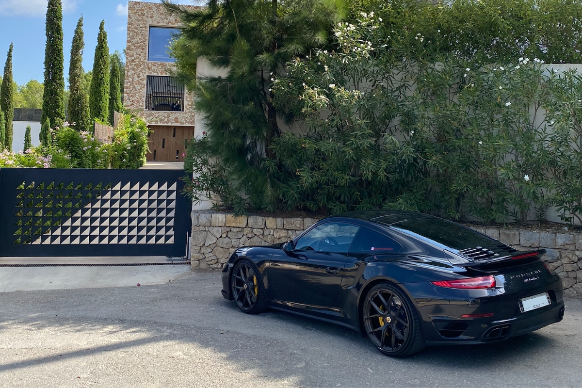 Le tour du monde en Porsche, épisode n°1 “Votre Porsche, votre histoire”