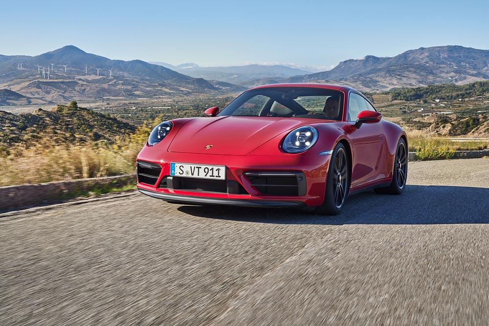 Porsche 992 carrera gts