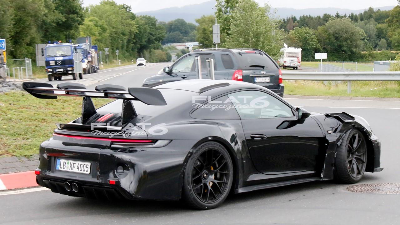 Porsche 992 gt3 rs 4 2