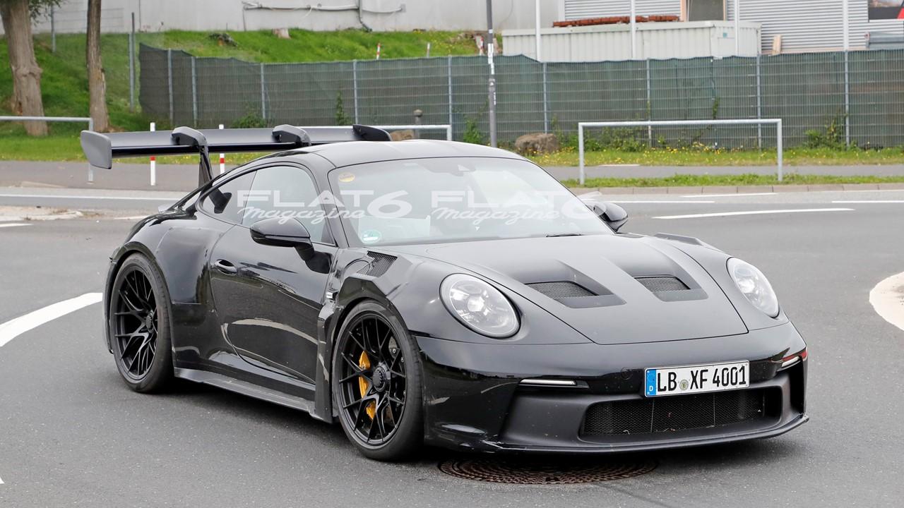 Porsche 992 gt3 rs 4