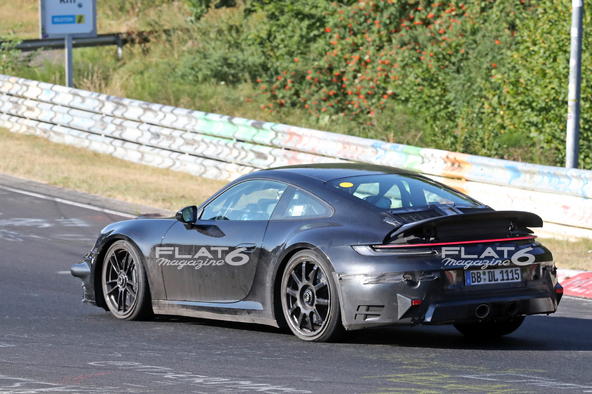 Porsche 992 gts phase 2 flat 6 mag png