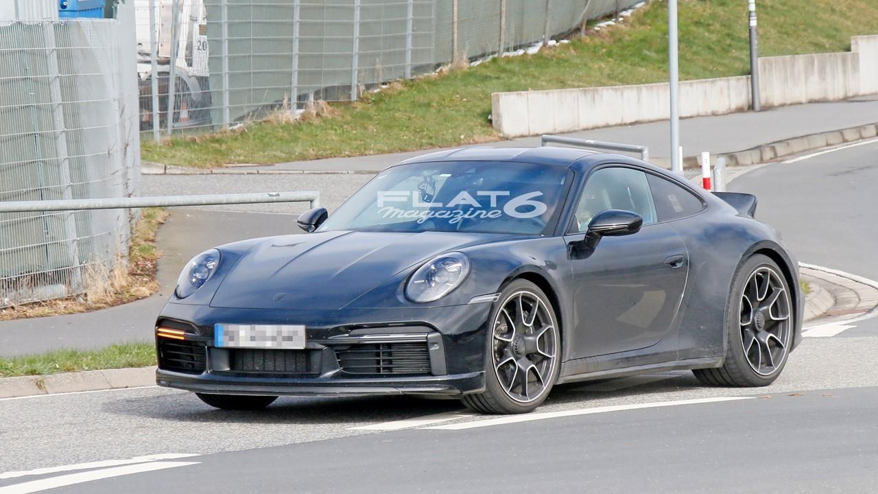 Porsche 992 sport classic 2 1