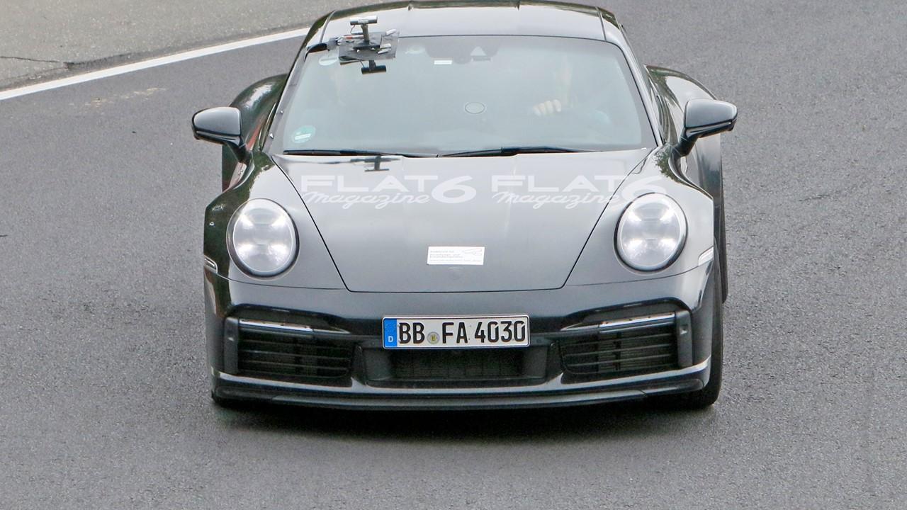 Porsche 992 sport classic 5 1