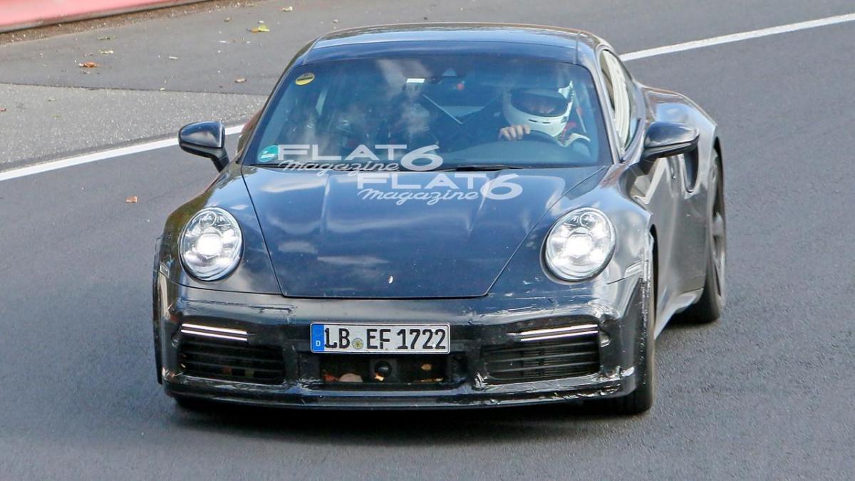 Porsche 992 sport classic