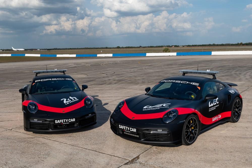 Porsche 992 turbo s safety car 6