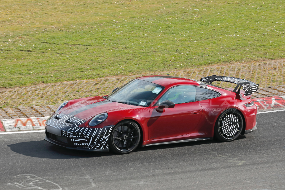 Porsche 992 2 gt3 mr