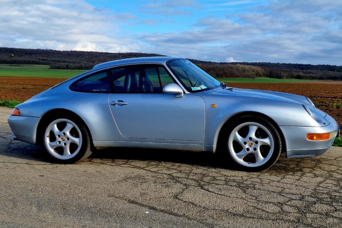 Porsche 993 carrera 2