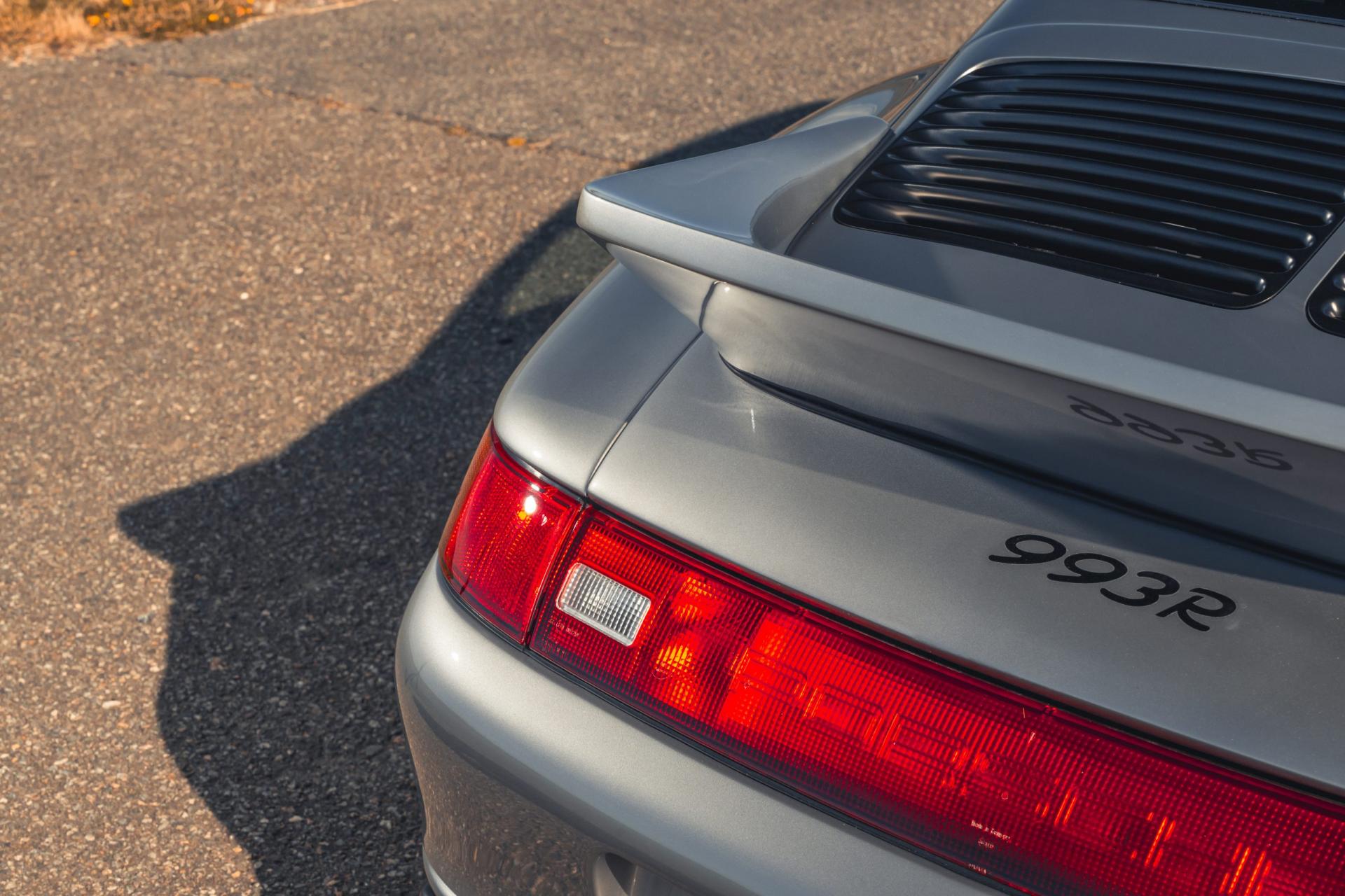 Porsche 993 r flat 6 magazine jpg