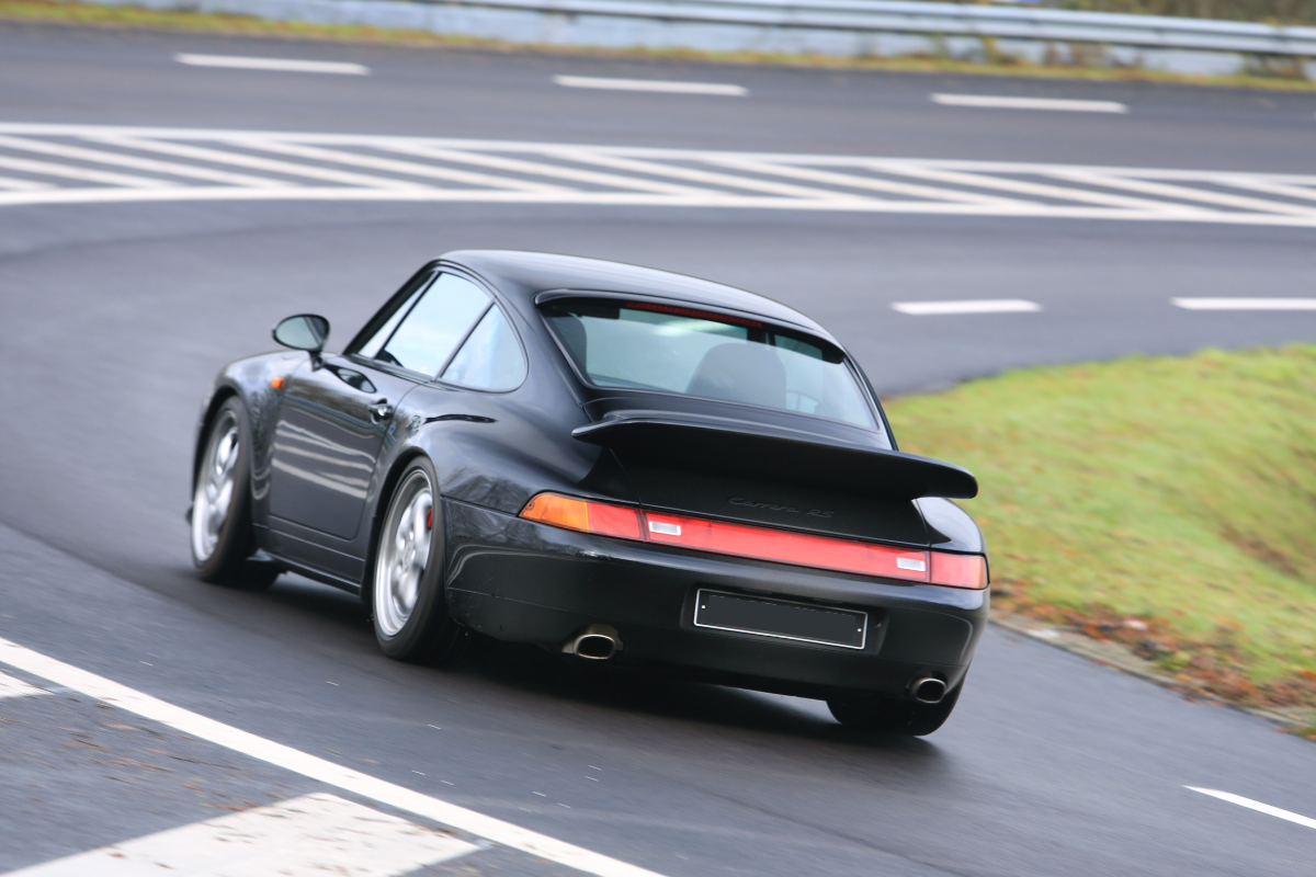 Porsche 993 rs flat 6 magazine