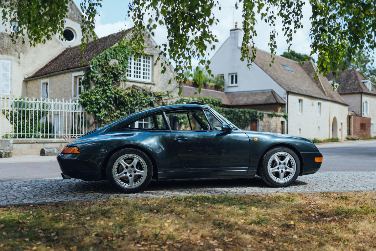 Porsche 993 targa flat 6 mag 1