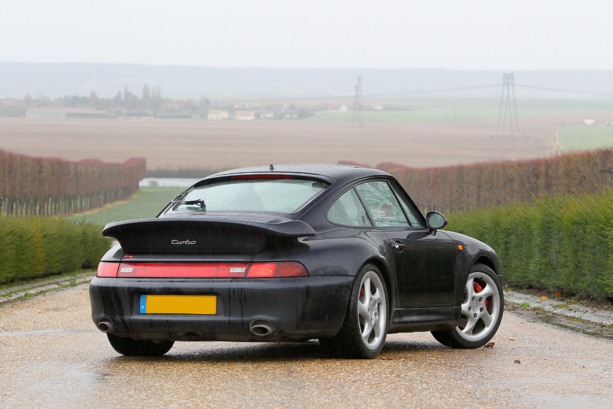 Porsche 993 turbo flat 6 magazine 2