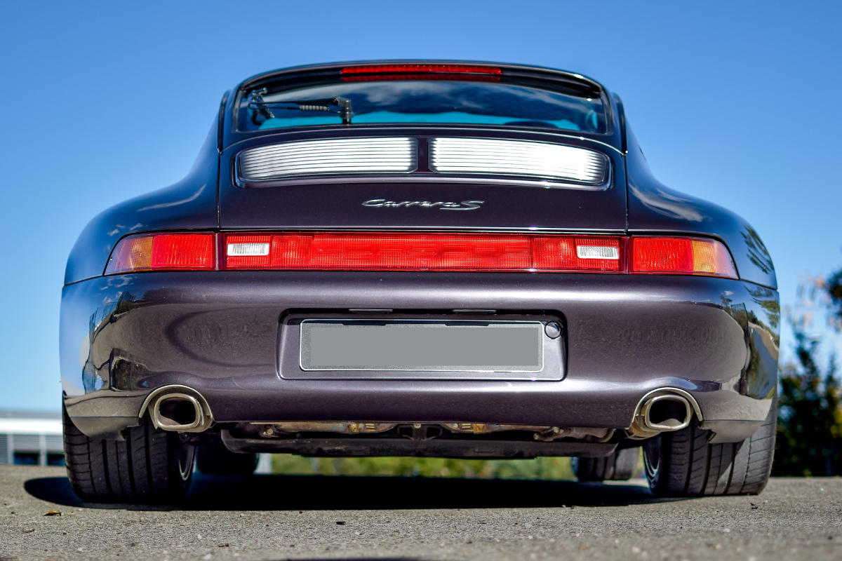 Porsche 993 vesuvio flat 6 mag