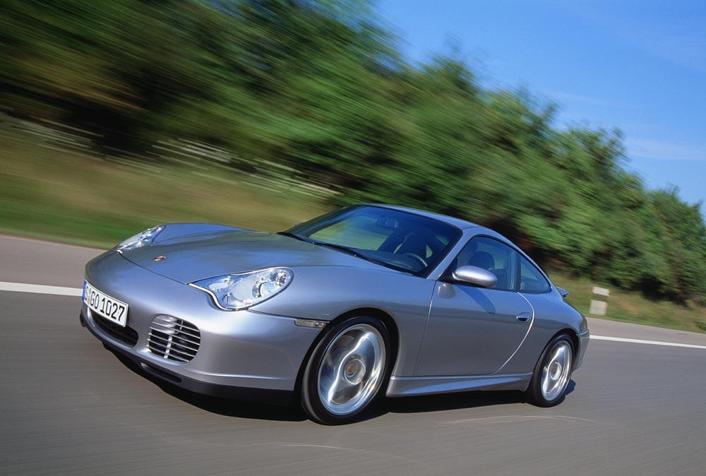 Porsche 996 40 jahre anniversaire avant dynamique