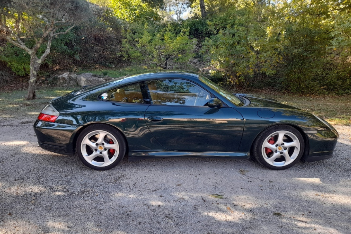 Porsche 996 carrera 4s