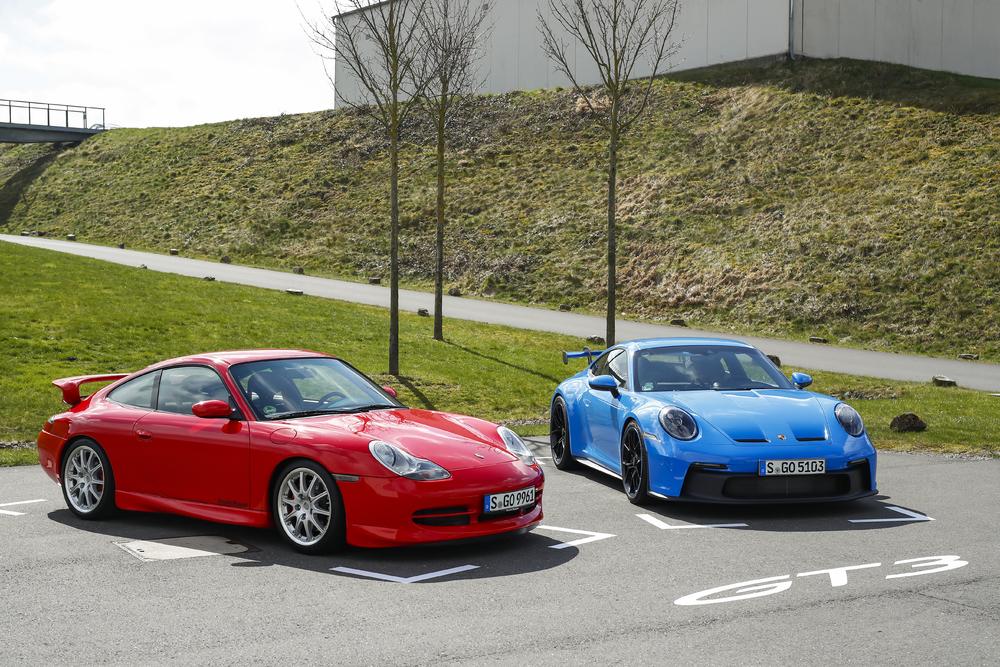 Porsche 996 gt3 et 992 gt3