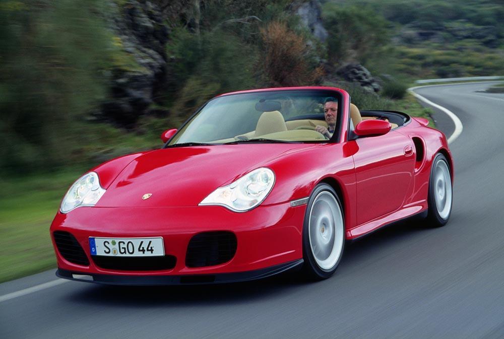 Porsche 996 turbo cabriolet rouge