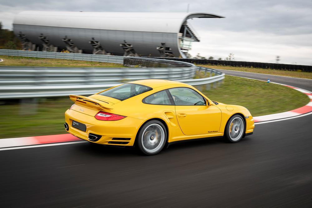 Porsche 997 turbo 2