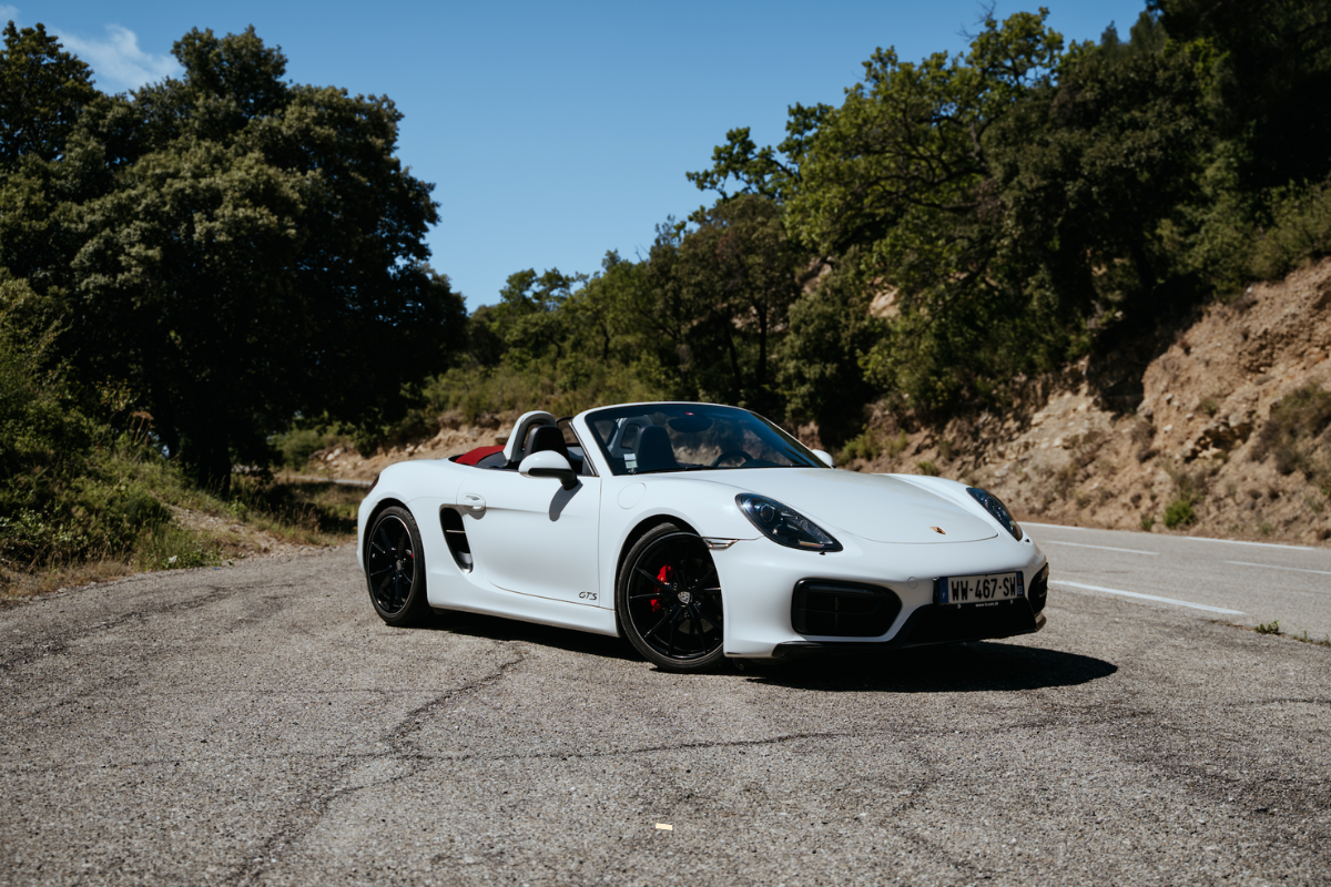 Porsche boxster 981 gts flat 6 magazine