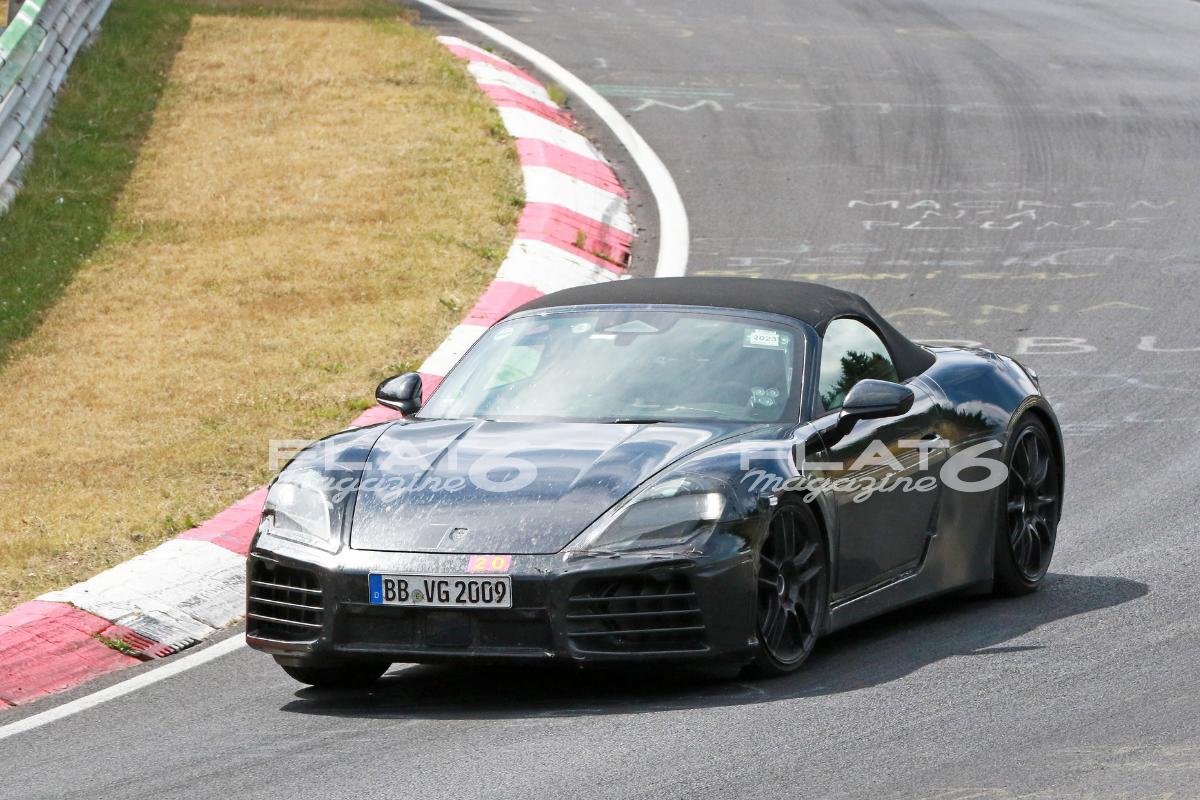 Premières images de l’habitacle : Porsche Boxster électrique