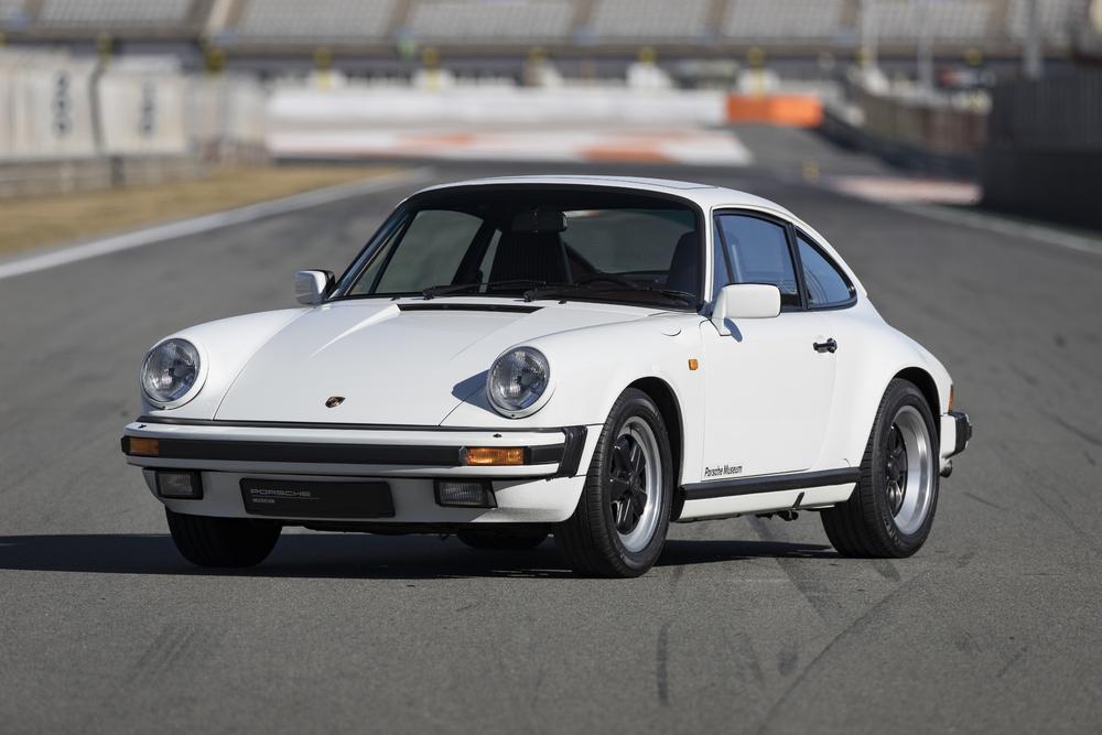 Porsche carrera 3 2 flat 6 mag