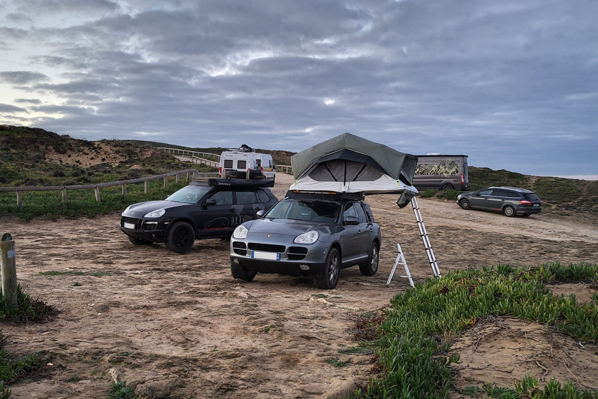 “Votre Porsche, votre histoire” Entre off-road et circuits