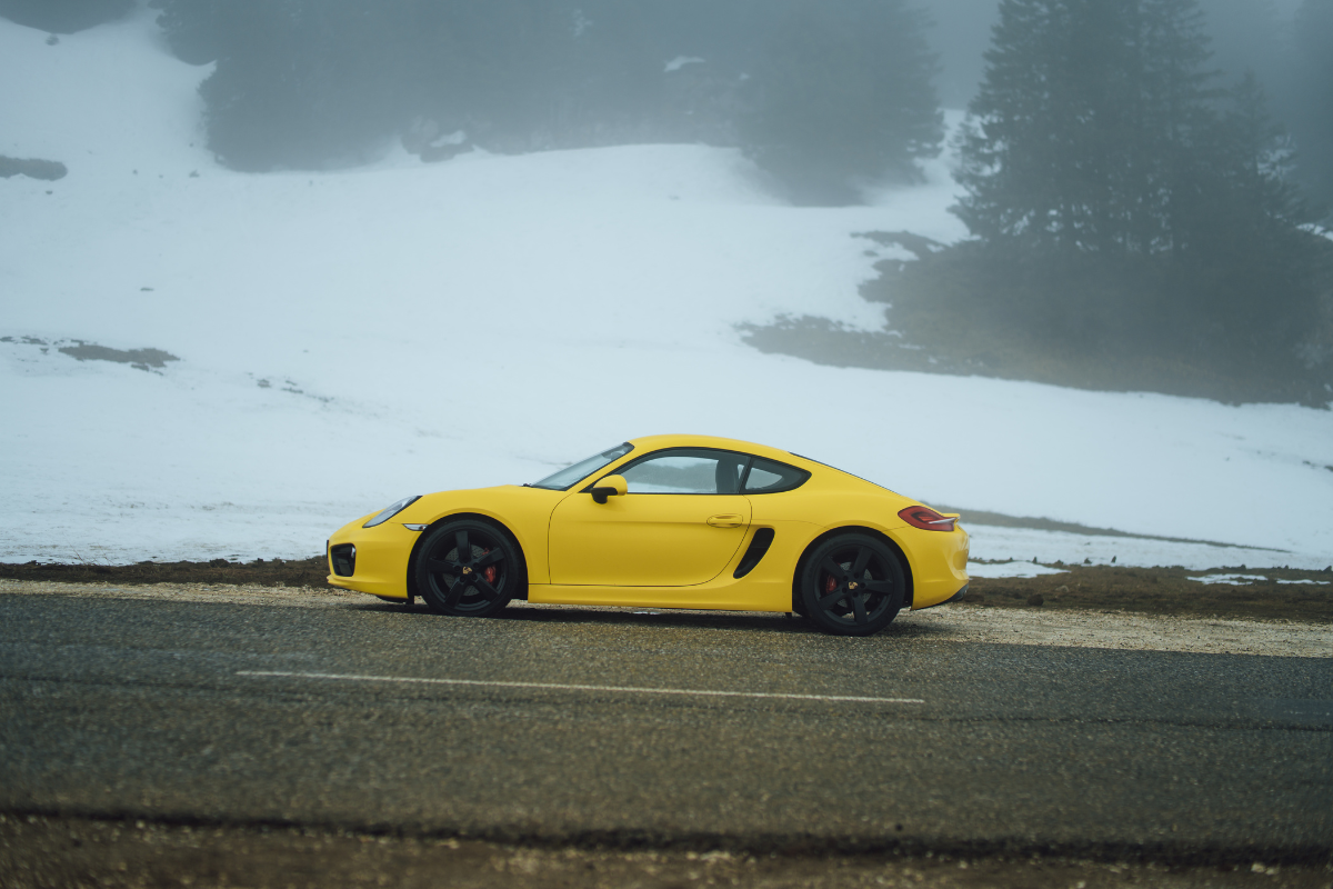 Porsche cayman 981 s flat 6