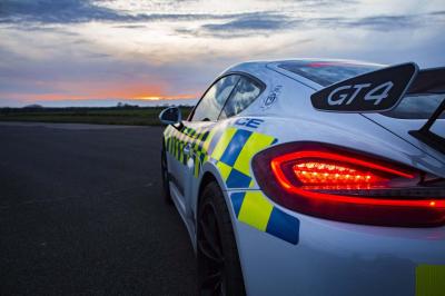 Porsche cayman gt4 police 2