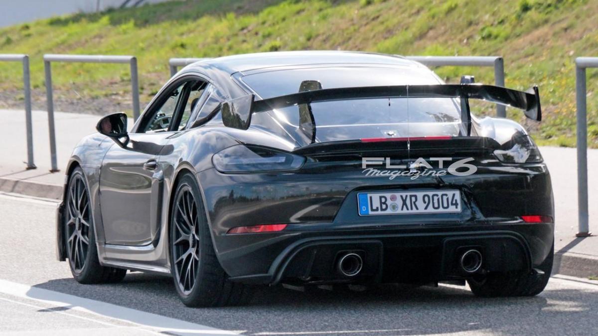 Porsche cayman gt4 rs 5