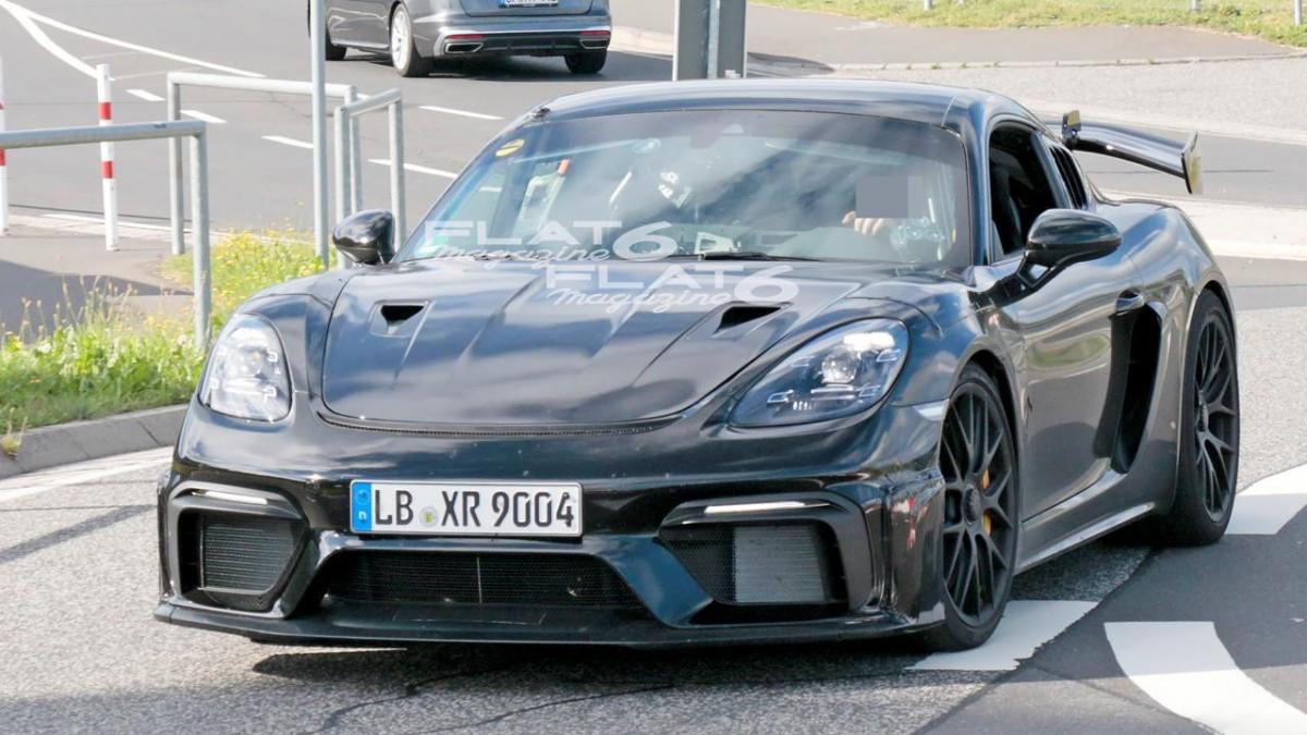 Porsche cayman gt4 rs