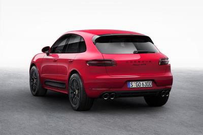 Porsche macan gts 2