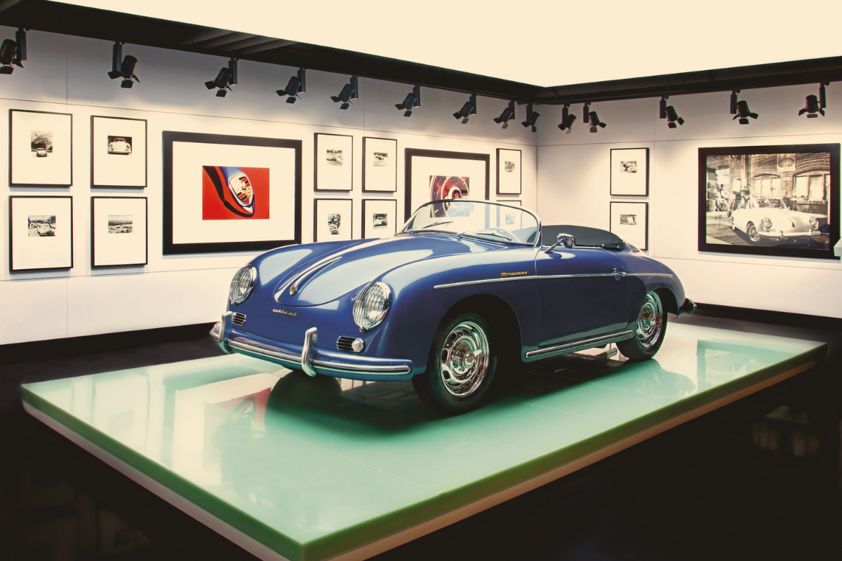 Porsche occasion flat 6 magazine png