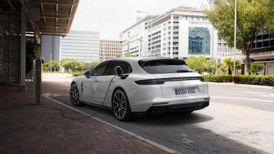 Porsche panamera 4 e hybrid sport turismo 2