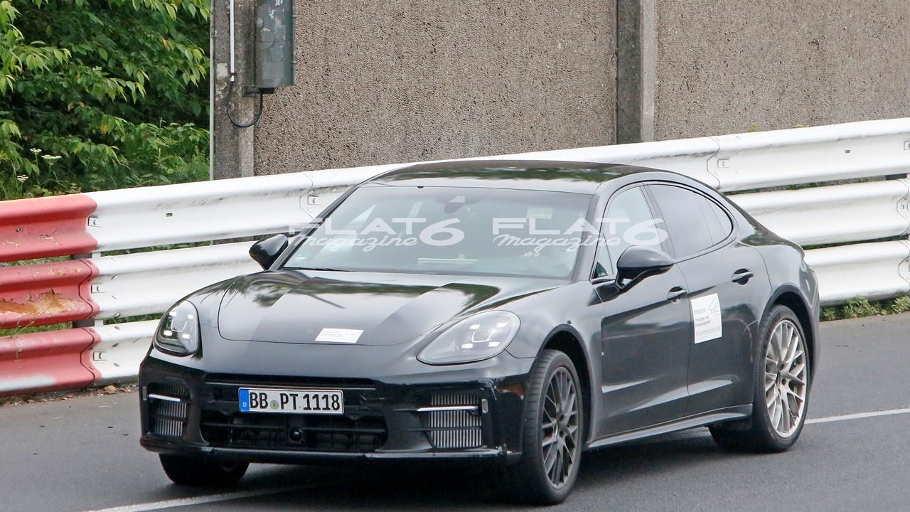 Porsche panamera turbo gt 1