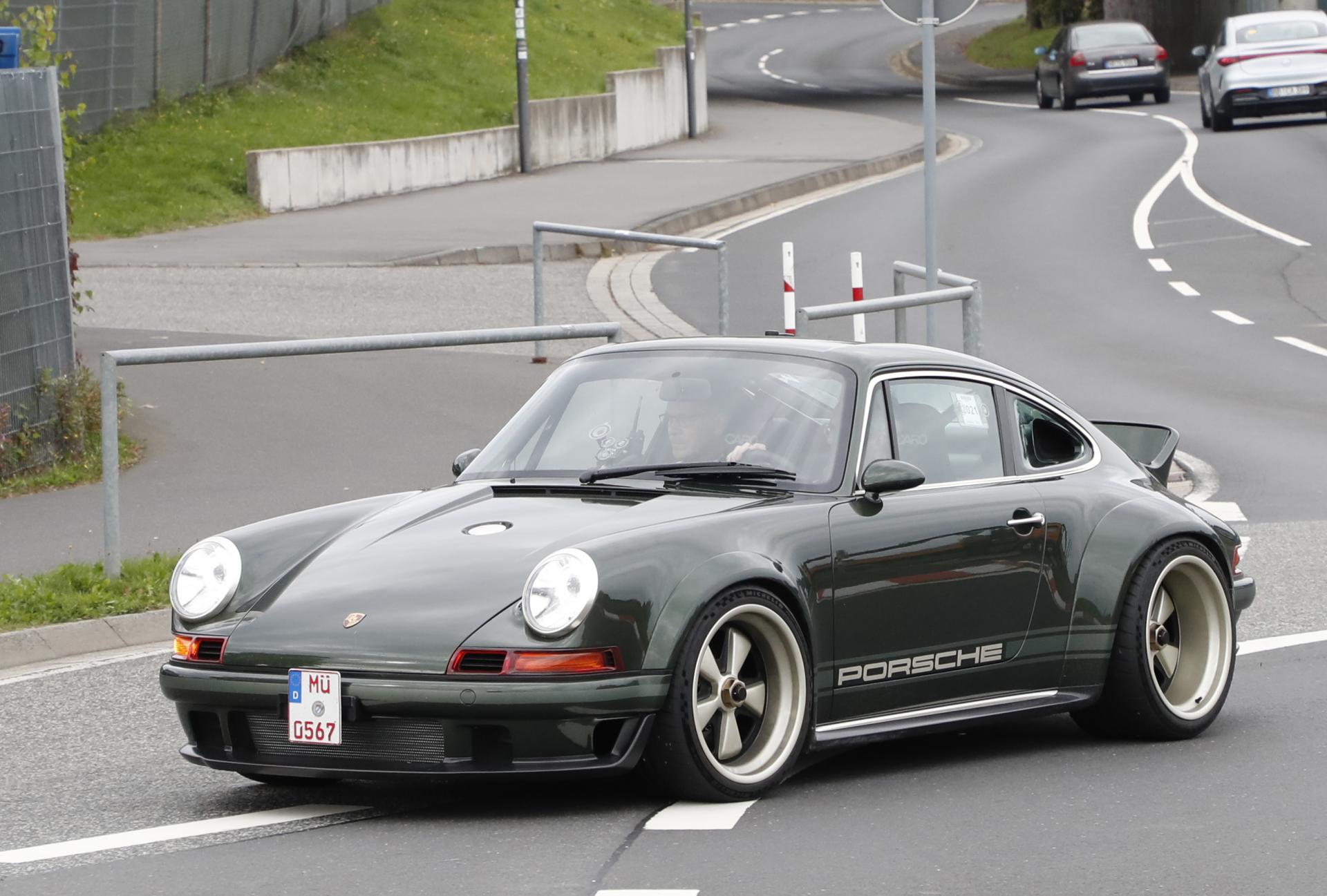 Insolite : la Singer 911 DLS en tests sur le Nürburgring