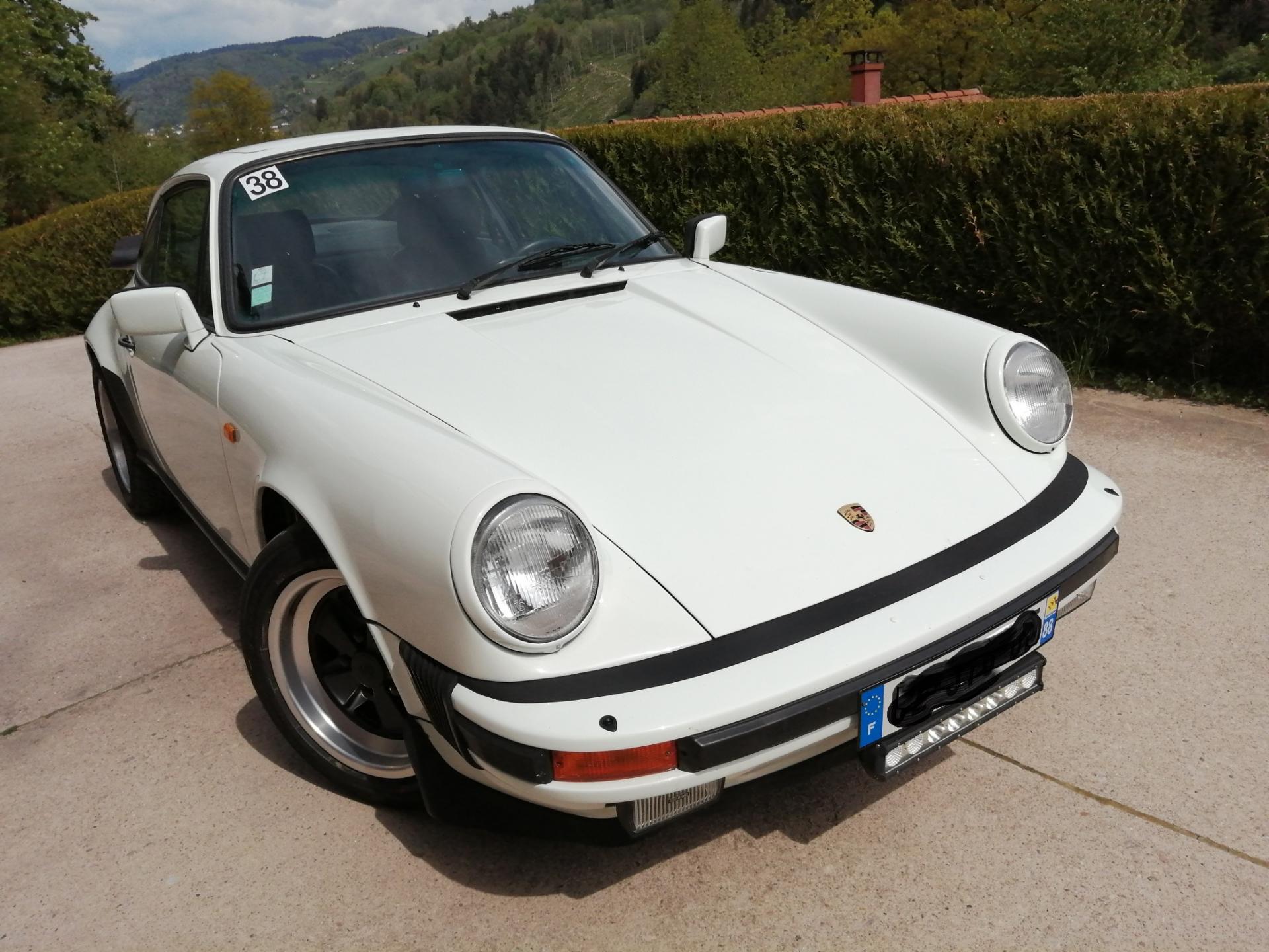 Porsche 911 Carrera 3.2 Cabriolet (Porsche 911 caisses G (1974-1989))