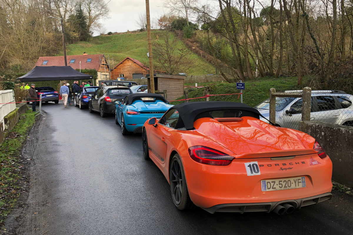 Porsche spyder 981 flat 6 mag 1