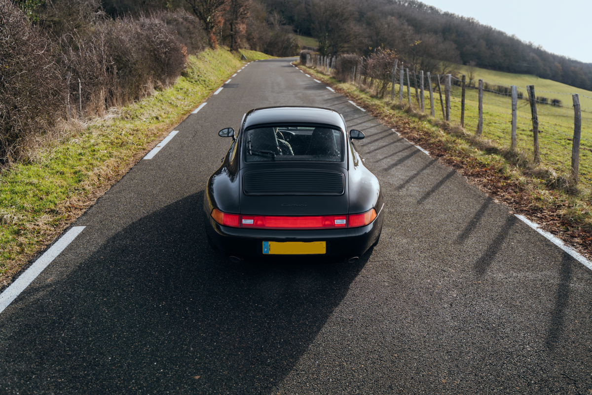 Porsche 993 carrera phase 1 flat 6
