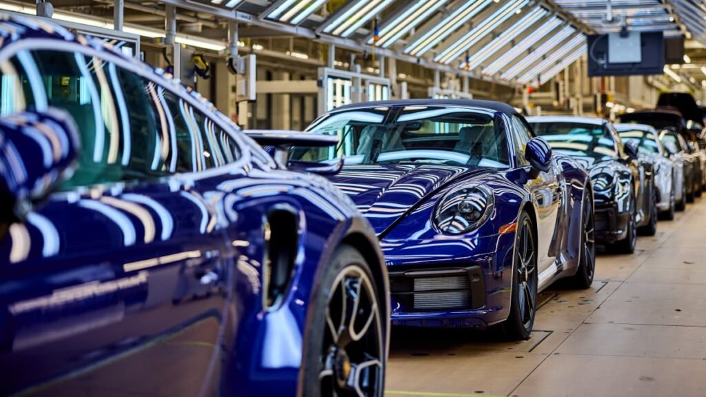 porsche stuttgart zuffenhausen (1)